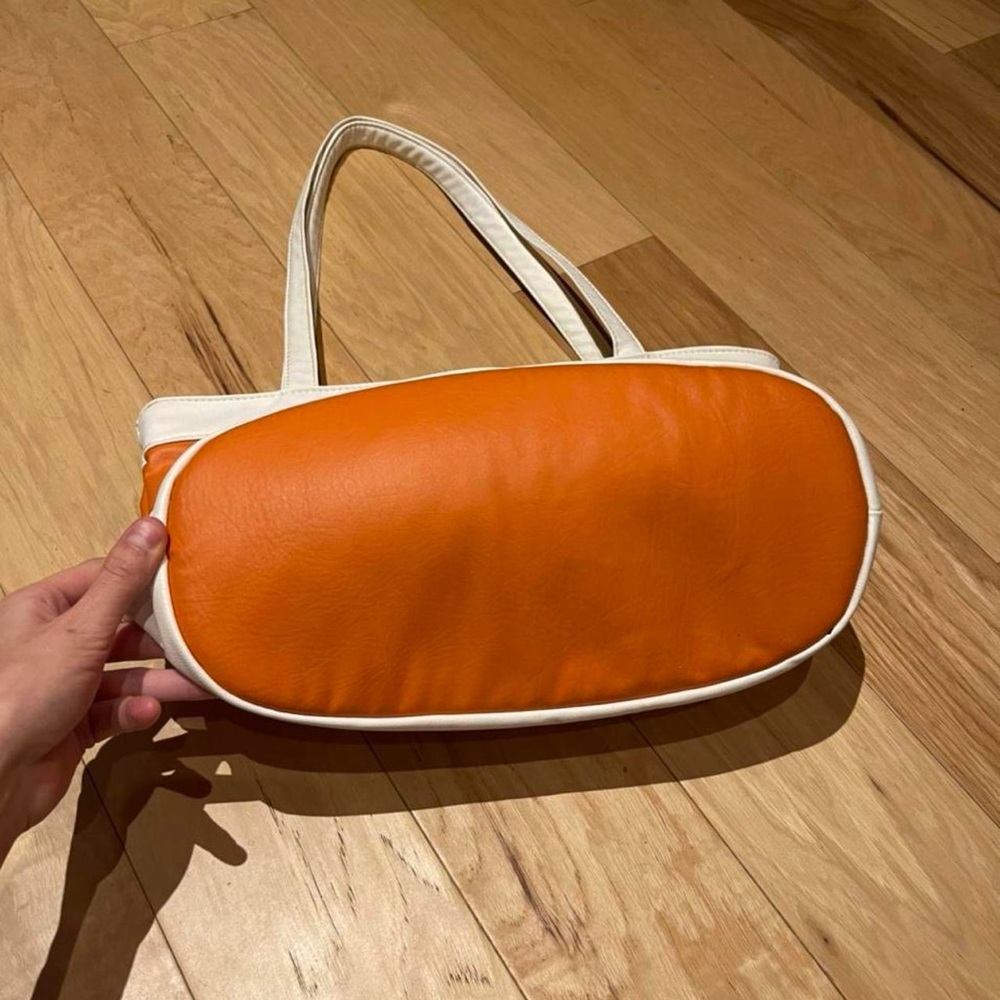 D&G Orange and White Striped Tote - Picture 4 of 4